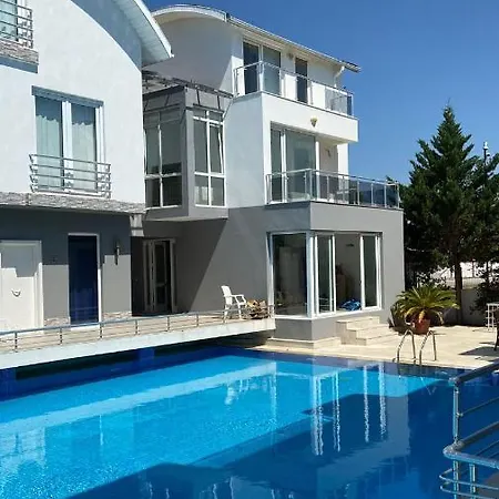 Antalya Mermaid 3 Bedrooms Close The Beac Park Villa *