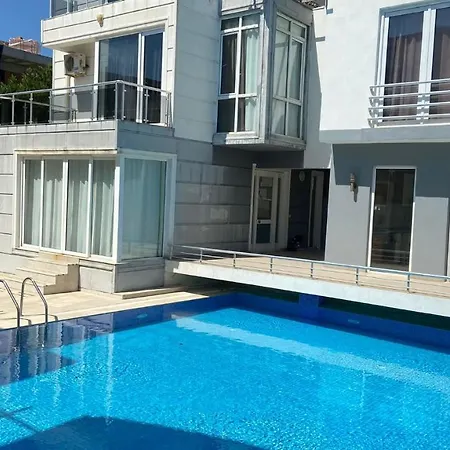 Antalya Mermaid 3 Bedrooms Close The Beac Park